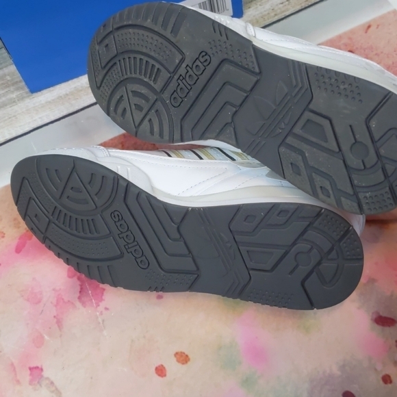 ADIDAS Originals A.R. Trainer Shoes 6 White Gold - Picture 5 of 5